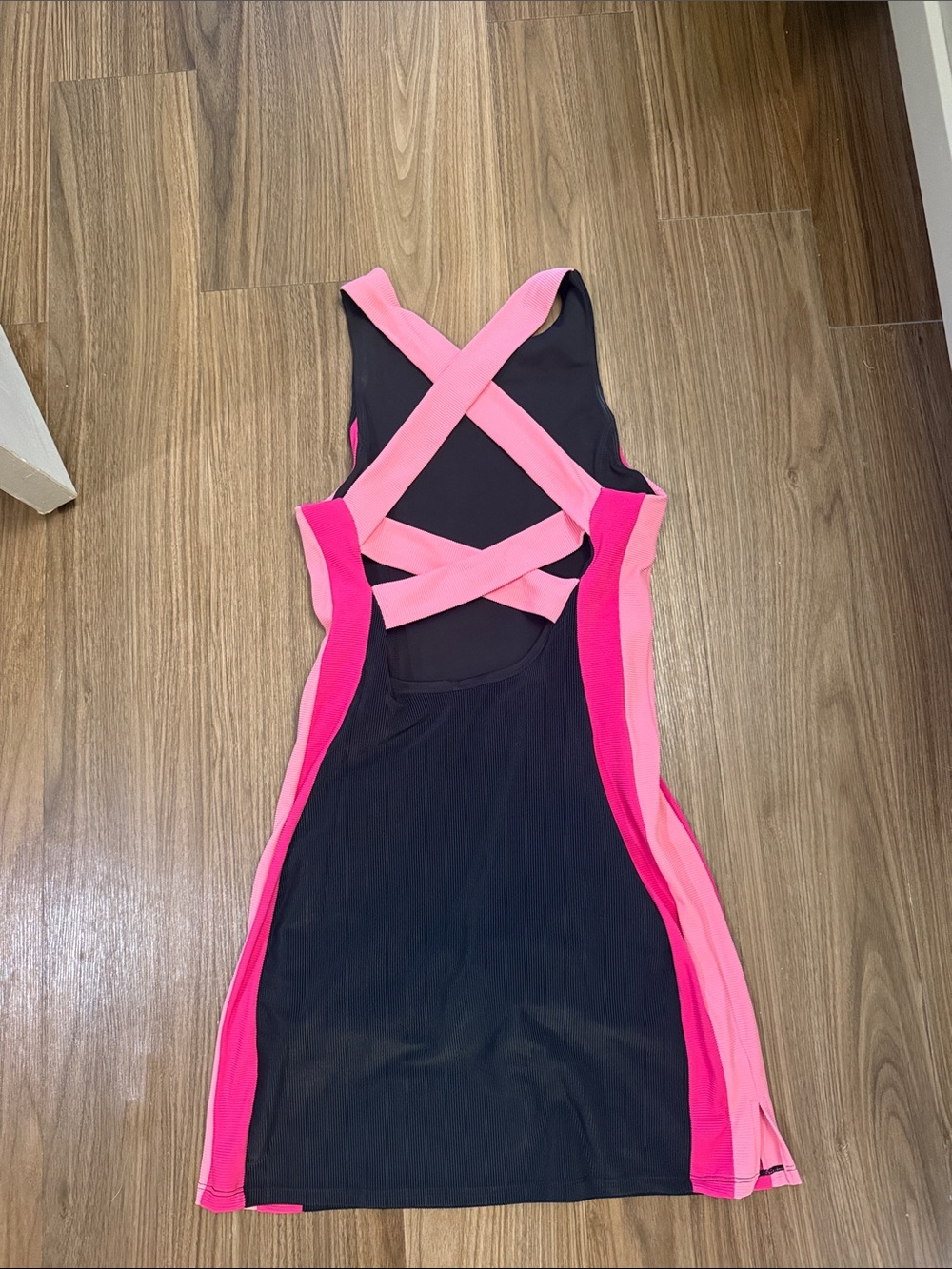 Beach Riot Black *cute back* Colorblock Athletic Dress - Picture 2 of 2
